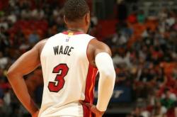 开云体育入口-包含加拿大男篮逆转公牛，布拉德利绝境逆转的词条