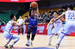 开云在线直播-关于湖人横扫山西队，高诗岩高光表现的信息