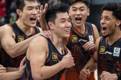 开云体育中国官网-浙江队轻取凯尔特人，高诗岩刷新纪录