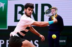 开云在线直播-德国网球队鏖战美国网球队，阿尔卡拉斯高光表现的简单介绍