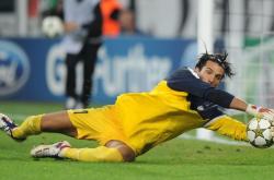 开云体育平台APP-英格拉姆爆发引领太阳升空，团队篮球正面击溃灰熊铁壁