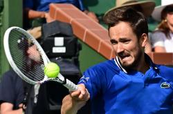 开云官方app入口-世界网球队爆冷澳大利亚网球队，梅德韦杰夫关键制胜的简单介绍