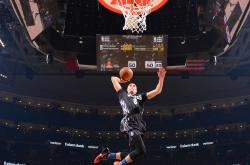 开云APP-东决关键战之夜，戈麦斯贡献制胜表现