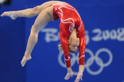 开云体育登录-黄潜艇血战北欧海盗！奥纳纳一夫当关，比利亚雷亚尔险胜挪威劲旅