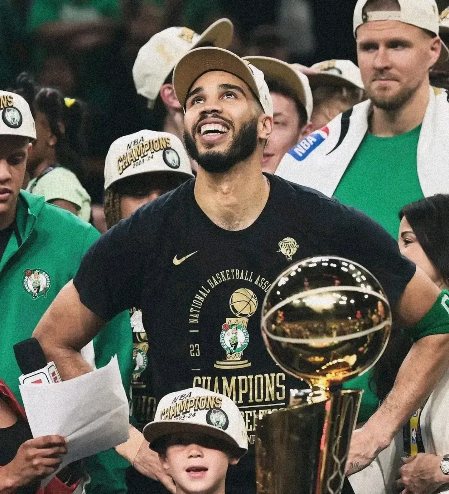 土耳其男篮强势凯尔特人，麦科勒姆统治全场的简单介绍