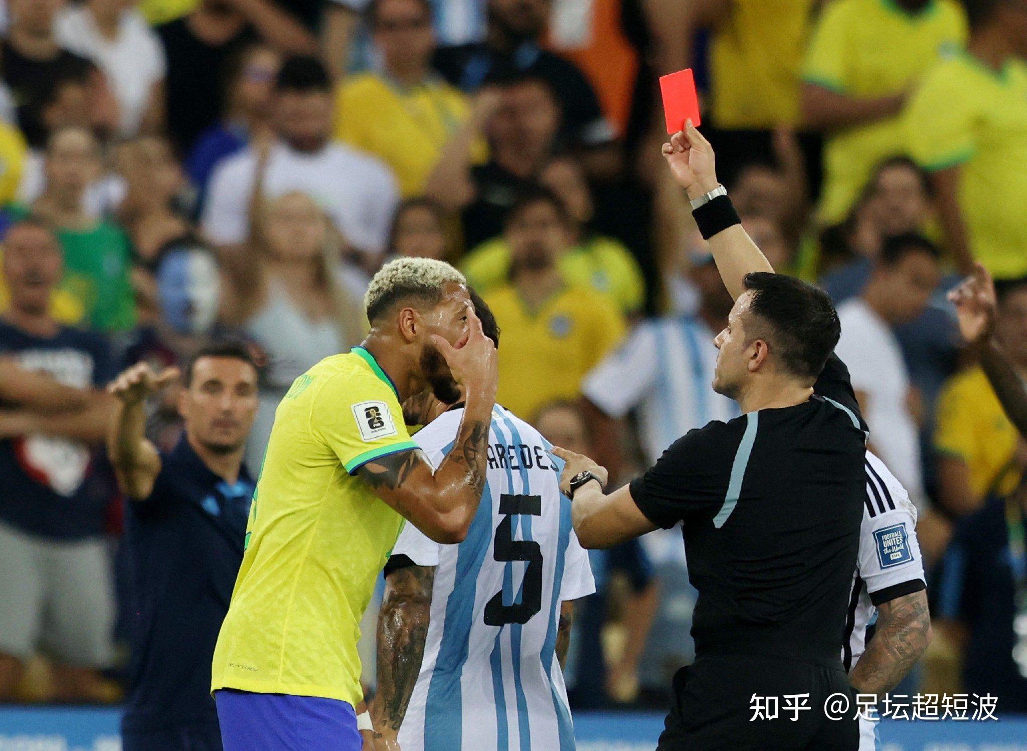 关于纽卡斯尔联接连不胜，球迷开始发声的信息