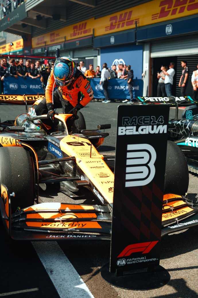 阿斯顿马丁逆转哈斯车队，皮亚斯特里状态火热