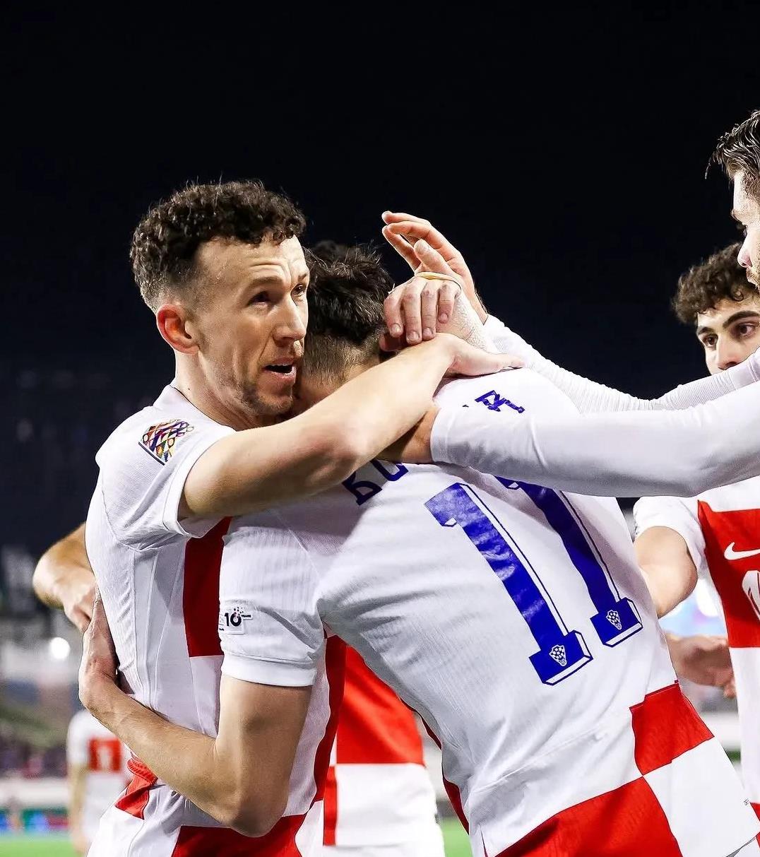 关于法国力克瑞士，晋级欧国联强的信息