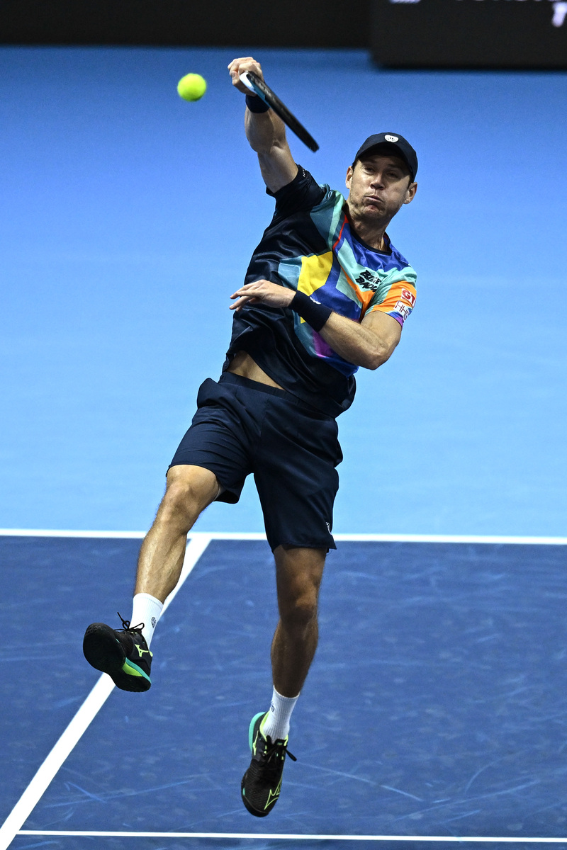 关于美国网球队完胜欧洲网球队，纳达尔绝境逆转的信息