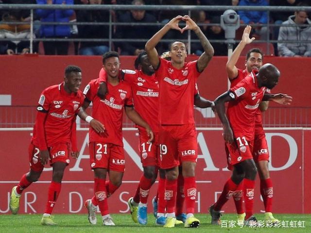 马赛客场力克第戎，赢得关键比赛的简单介绍