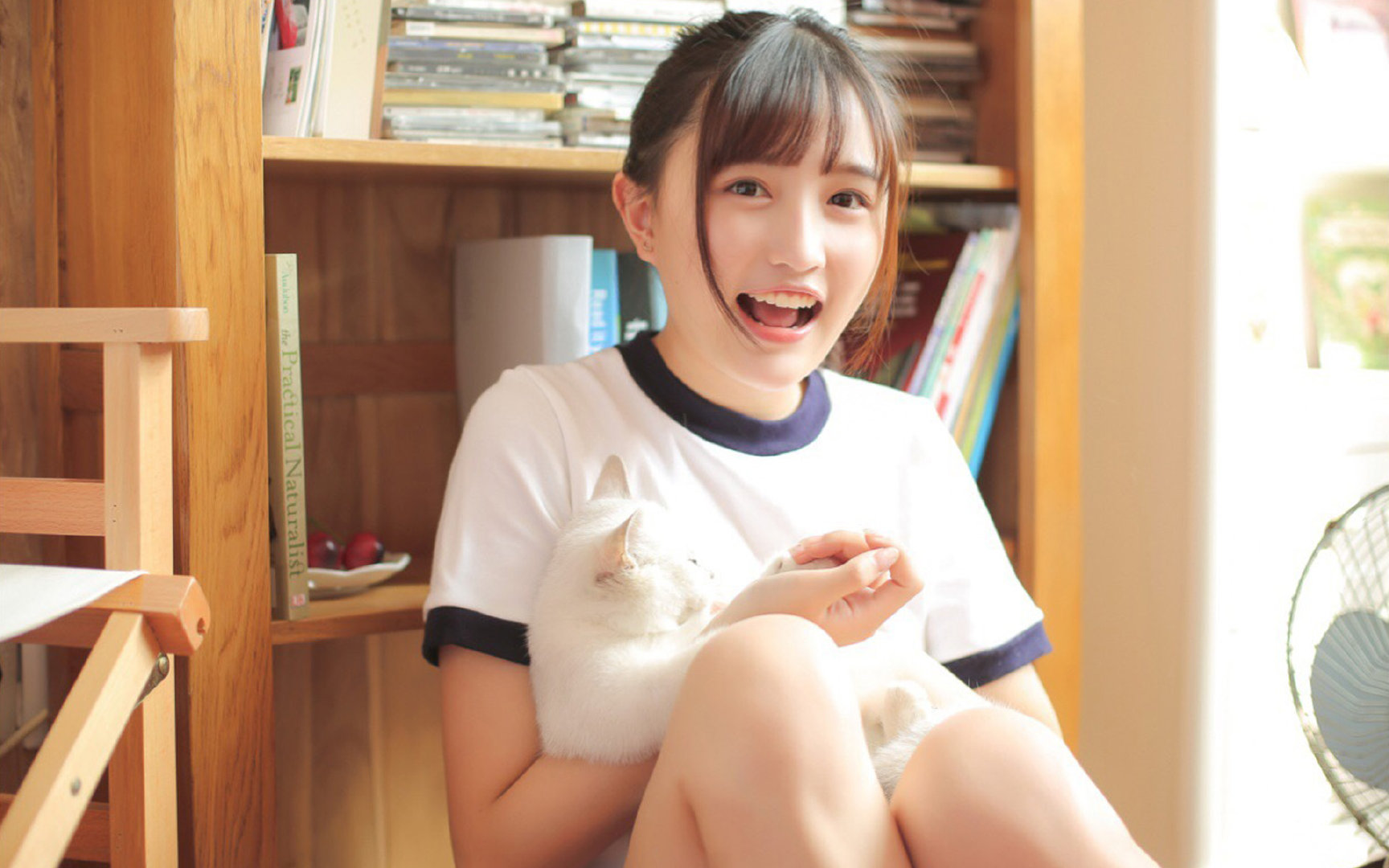 绝境中的逆袭，步行者惊魂险胜鹈鹕，季后赛门票争夺战白热化