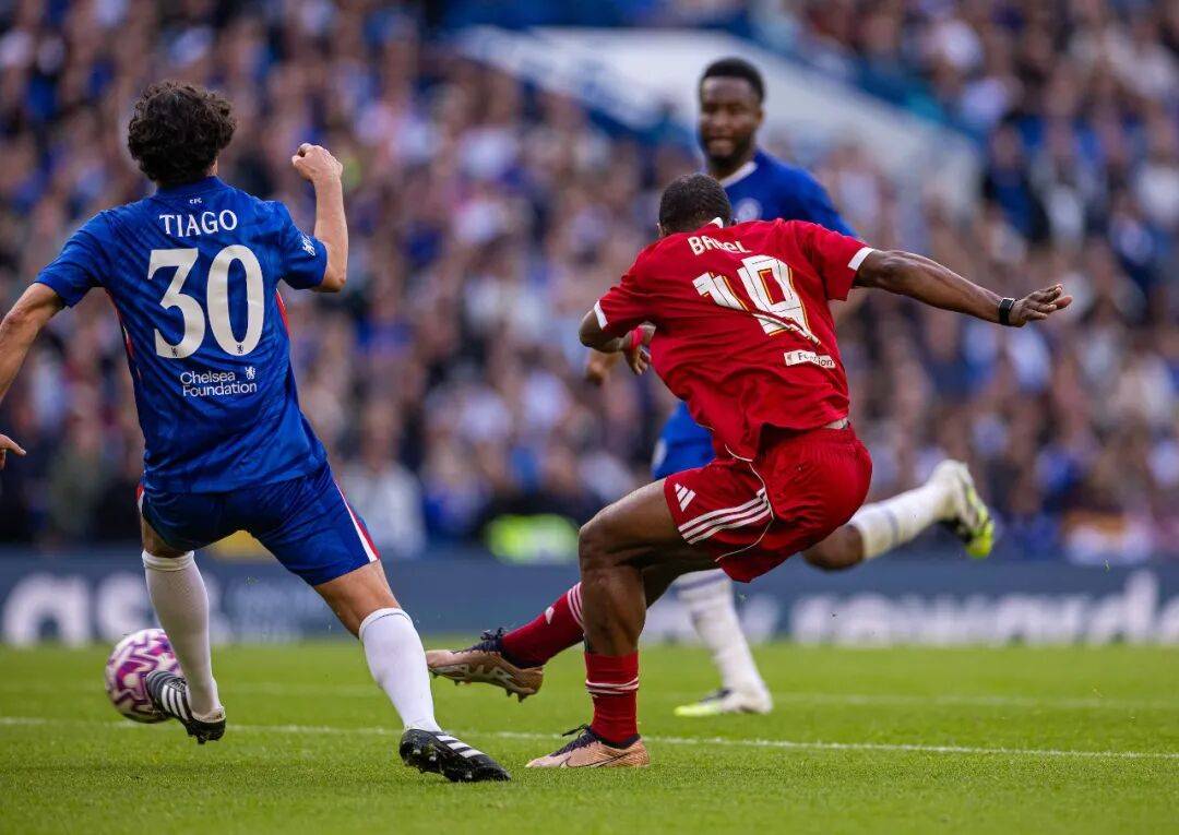 切尔西客场险胜尤文图斯,顺利晋级半决赛 切尔西客场险胜尤文图斯,顺利晋级半决赛